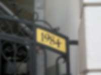 Gartentor mit Jahreszahl