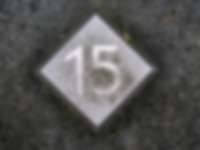 15 Uhr