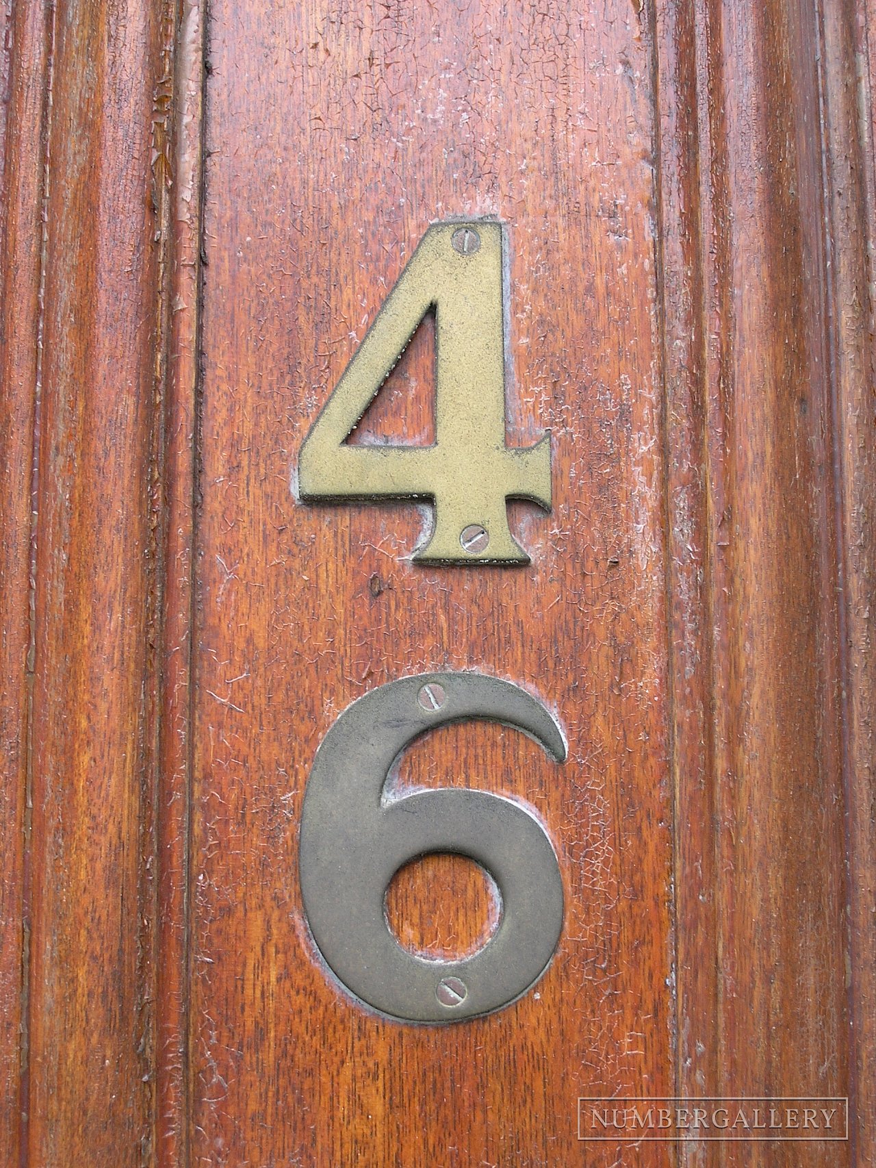 Vertikale Hausnummer in London