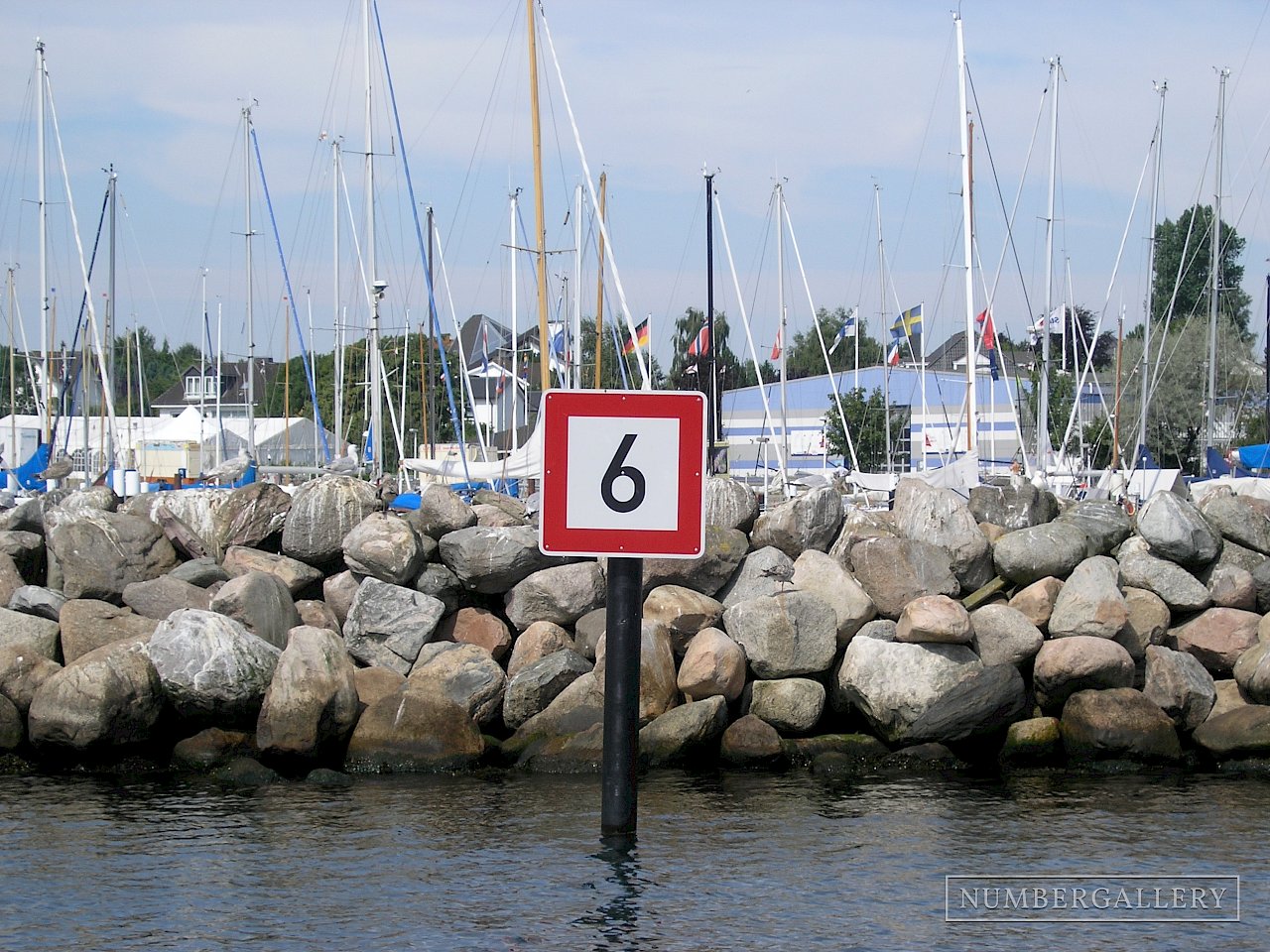 Nummer in einem Ostseehafen