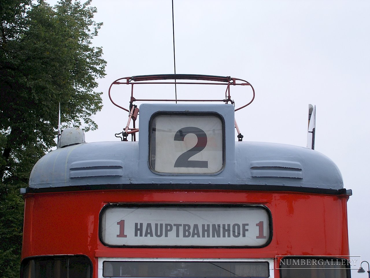Linie 2 oder 1 – Straßenbahn in Naumburg