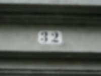 Gemalte Hausnummer in Bern