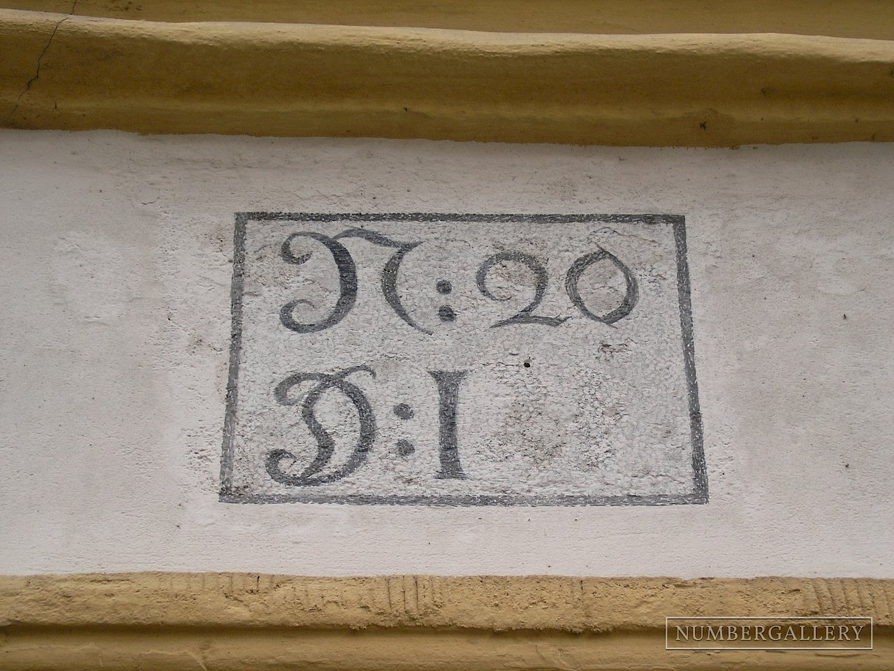 Hausnummer mit altem Stadtbezirk in Bamberg