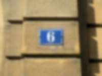 Hausnummer in Neuchâtel / Neuenburg