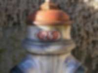 Hydrant in der Wintersonne